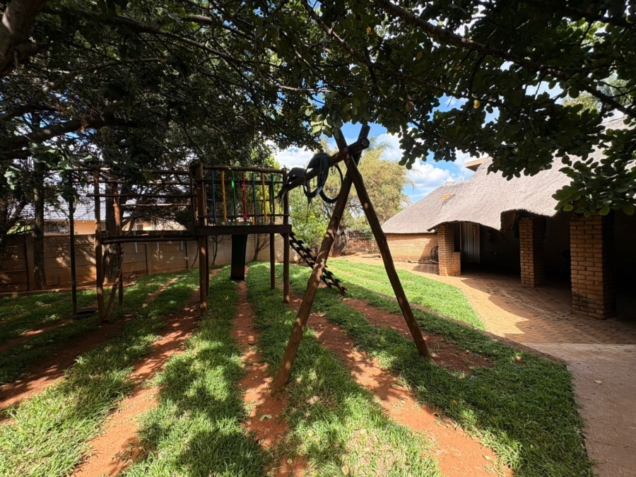 3 Bedroom Property for Sale in Flimieda North West